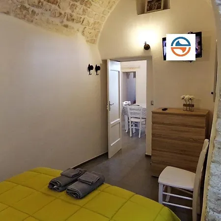 Le Tre Volte - Typical Stone House Ostuni