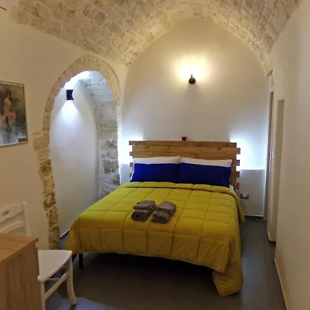 Le Tre Volte - Typical Stone House Ostuni