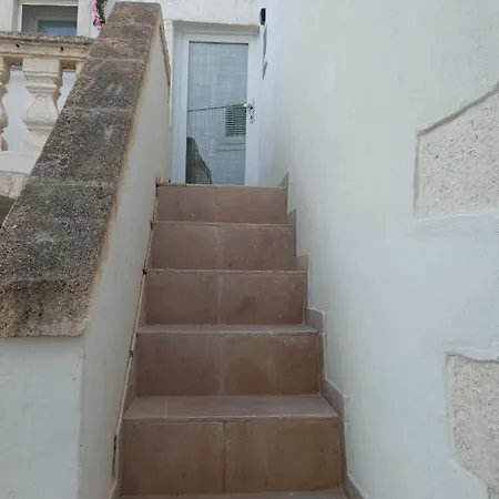 Le Tre Volte - Typical Stone House